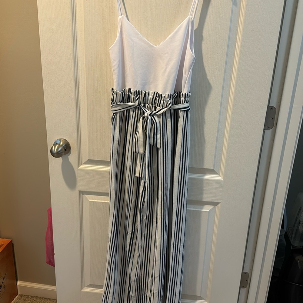 Super cute lightweight jumpsuit